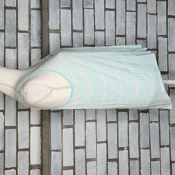 Lilka Anthropologie Sleeveless Striped Tank Top Size Small Blue & White - Picture 5 of 12